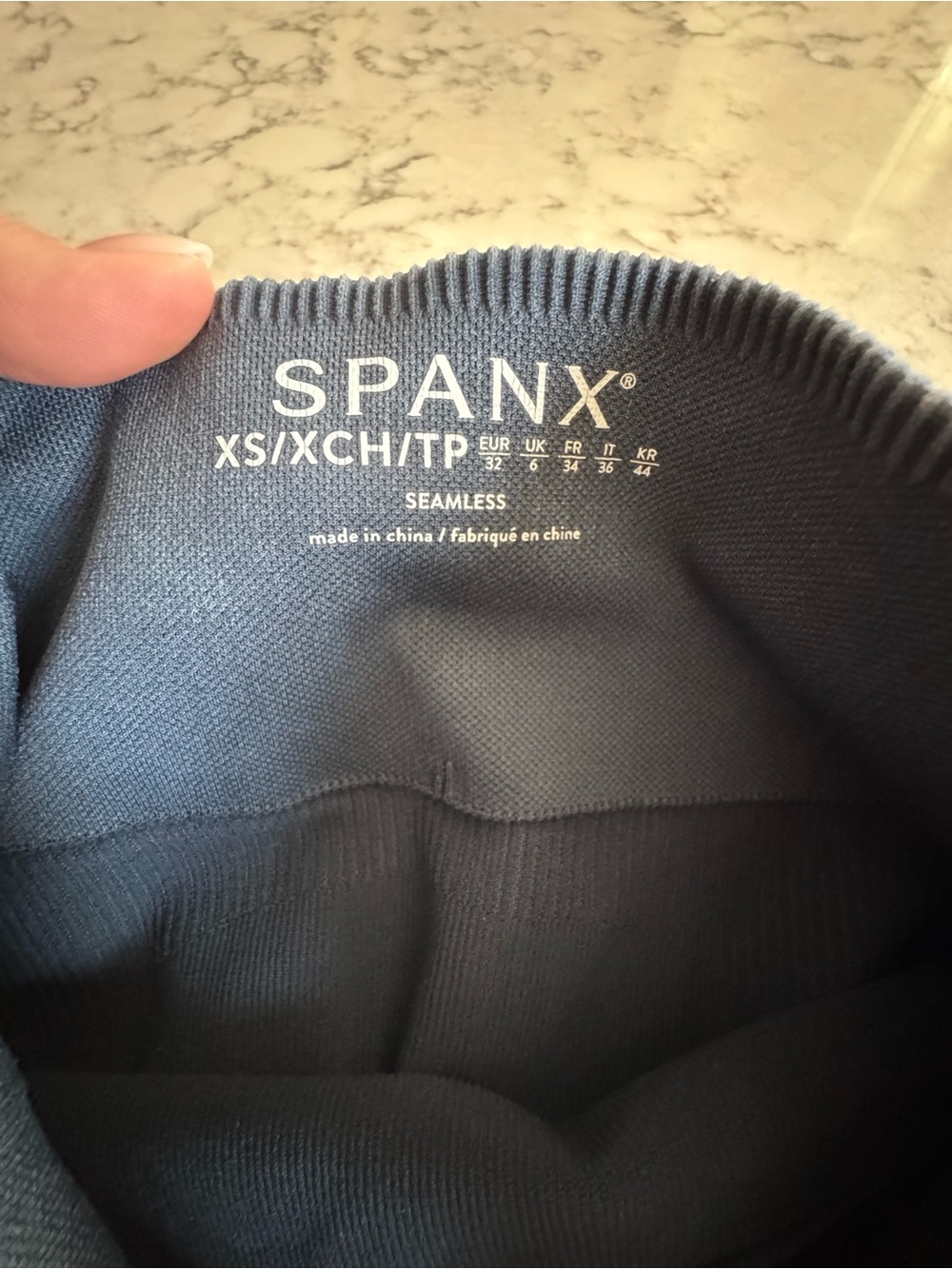 (EUC) SPANX Soft Stretch Seamless Workout Set 💙 S/XS - Picture 12 of 12